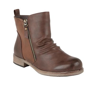Lotus Brown 'Fir' zip up ankle boots